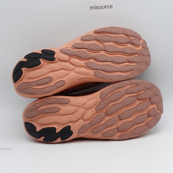 NEW New Balance Fresh Foam X 1080 Utility Running Shoes - Picture 6 of 6